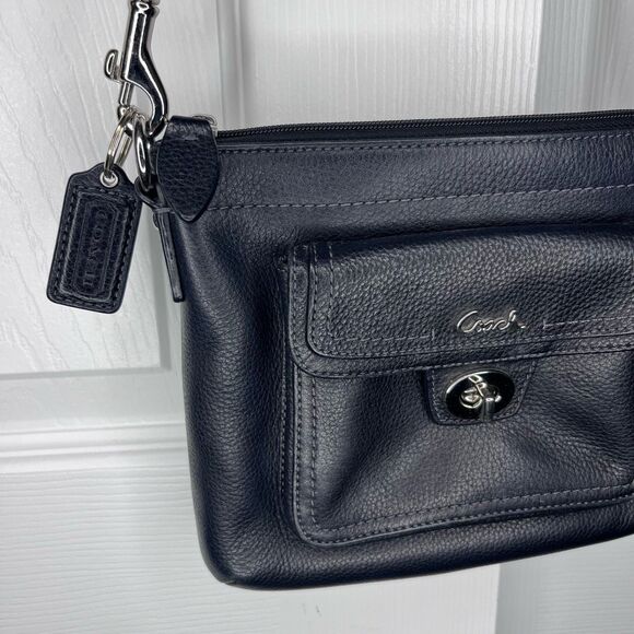 Coach Poppy Turnlock Crossbody Black Leather - Picture 3 of 12